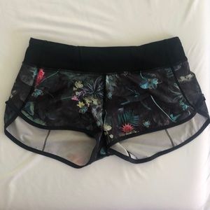 lululemon run times short